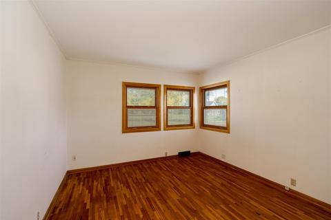109 W 4th St, Long Point, IL 61333 photo 11