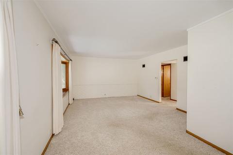 109 W 4th St, Long Point, IL 61333 photo 8