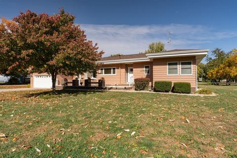 109 W 4th St, Long Point, IL 61333 photo 29