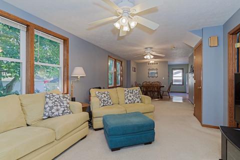 703 N Walnut St, Normal, IL 61761 photo 8