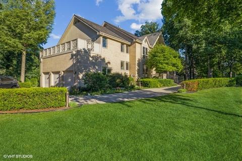 152 Ashton Dr, Burr Ridge, IL 60527 photo 3