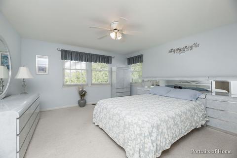6541 Snug Harbor Dr, Willowbrook, IL 60527 photo 13