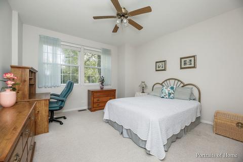 6541 Snug Harbor Dr, Willowbrook, IL 60527 photo 18