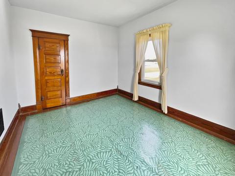 102 S Central St, Danforth, IL 60930 photo 12