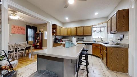 702 Douglas St, Bloomington, IL 61701 photo 18