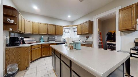 702 Douglas St, Bloomington, IL 61701 photo 19