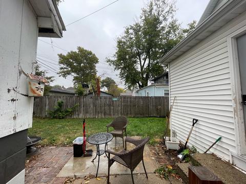 702 Douglas St, Bloomington, IL 61701 photo 39