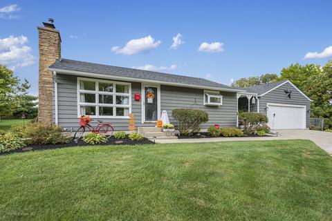 3915 Sandy Bluff Rd, Plano, IL 60545 photo 4