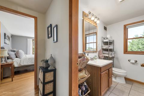 3915 Sandy Bluff Rd, Plano, IL 60545 photo 10