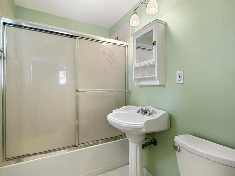 860 S Spring Rd, Elmhurst, IL 60126 photo 14