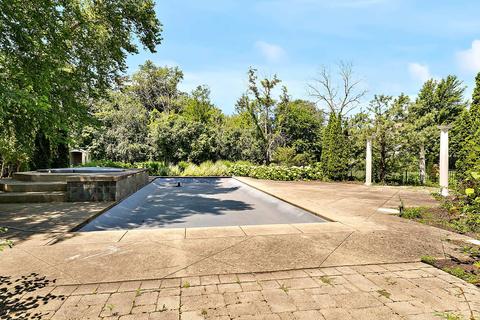 2034 N Summit St, Wheaton, IL 60187 photo 32