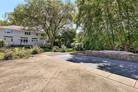 2034 N Summit St, Wheaton, IL 60187 photo 33