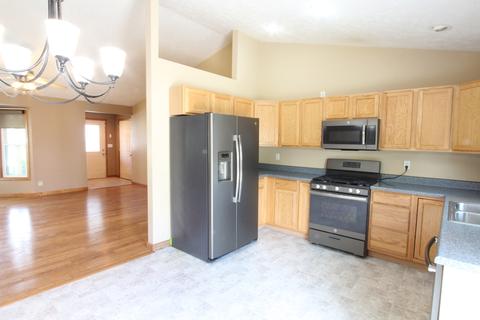 1402 Windham Hill Rd, Bloomington, IL 61704 photo 6