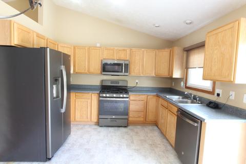 1402 Windham Hill Rd, Bloomington, IL 61704 photo 5