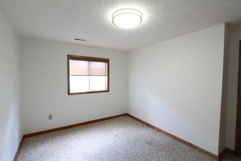 1402 Windham Hill Rd, Bloomington, IL 61704 photo 13