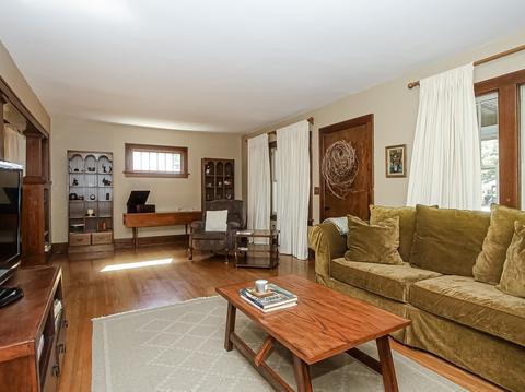323 N Walnut St, Itasca, IL 60143 photo 5