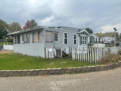 263 Sandbar, Lakemoor, IL 60051 photo 1