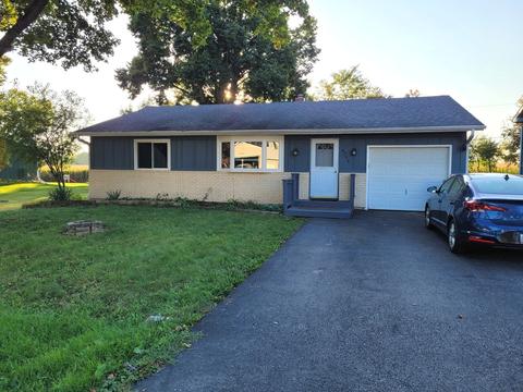 5705 Greenview Rd, Oakwood Hills, IL 60013 photo 1
