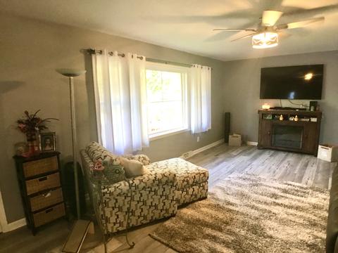 209 E Philmar St, Dwight, IL 60420 photo 4