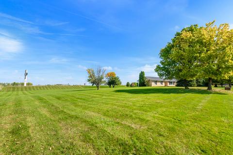 46 W360 Woodview Pkwy, Hampshire, IL 60140