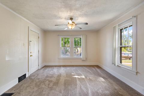 227 N 6th Ave, Kankakee, IL 60901 photo 2
