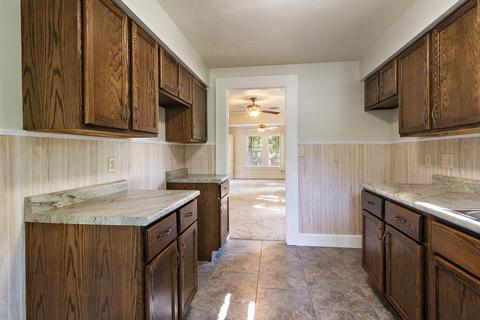 227 N 6th Ave, Kankakee, IL 60901 photo 6
