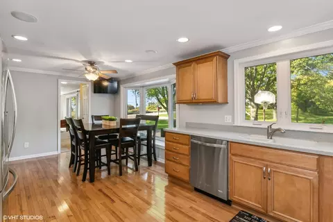 3604 Hamlin Dr, Johnsburg, IL 60051 photo 10