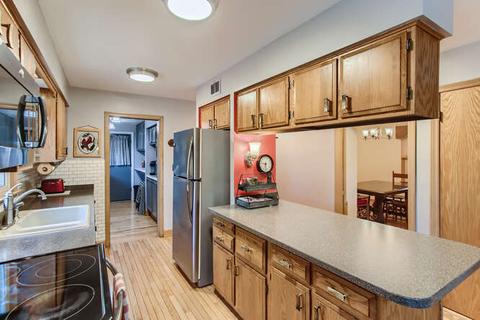 1530 Easy St, Elgin, IL 60123 photo 12