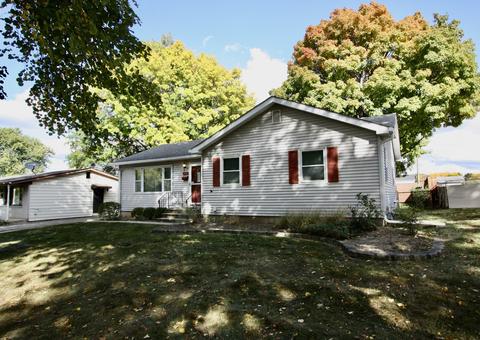 1202 Edgerton Dr, Joliet, IL 60435 photo 2
