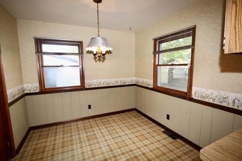 1202 Edgerton Dr, Joliet, IL 60435 photo 6