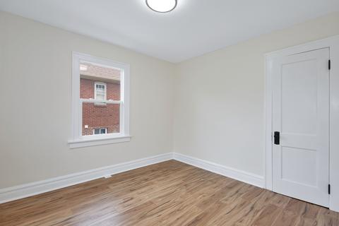 255 Trask St, Aurora, IL 60505 photo 9