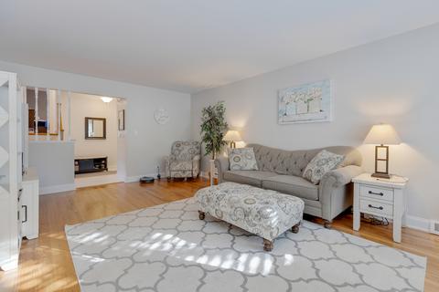 411 Parkside Ave, Itasca, IL 60143 photo 6