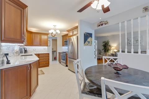 411 Parkside Ave, Itasca, IL 60143 photo 8