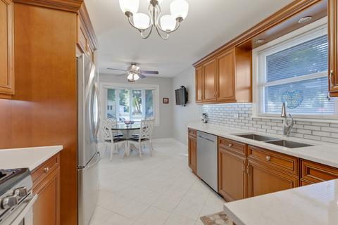 411 Parkside Ave, Itasca, IL 60143 photo 7