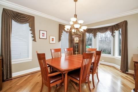 427 Countryside Dr, Wheaton, IL 60187 photo 5