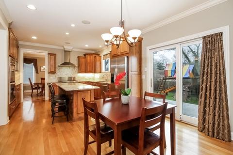427 Countryside Dr, Wheaton, IL 60187 photo 6