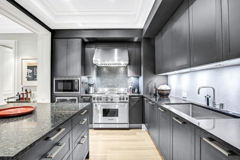 159 E Walton Pl #6E, Chicago, IL 60611 photo 14