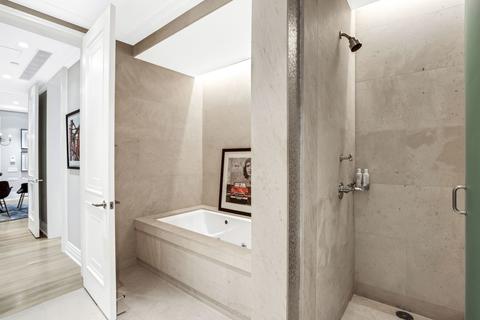 159 E Walton Pl #6E, Chicago, IL 60611 photo 21