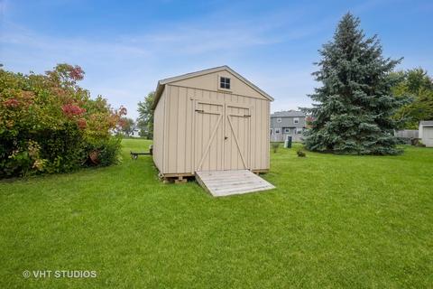 174 Devonshire Dr, Dekalb, IL 60115 photo 23