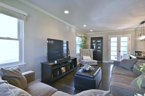709 S Spring Rd, Elmhurst, IL 60126 photo 3