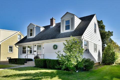 709 S Spring Rd, Elmhurst, IL 60126 photo 2