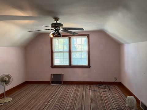 209 S Genesee St, Morrison, IL 61270 photo 9