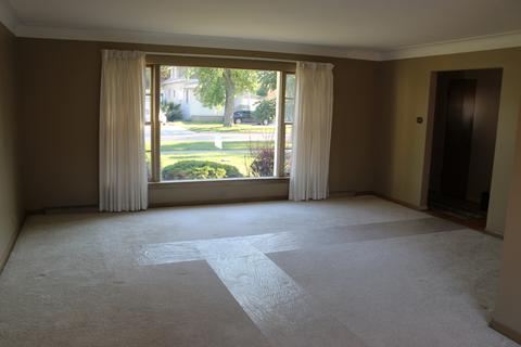 8016 44th Ct, Lyons, IL 60534 photo 3