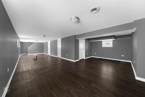 6072 S 75th Ave, Summit, IL 60501 photo 9