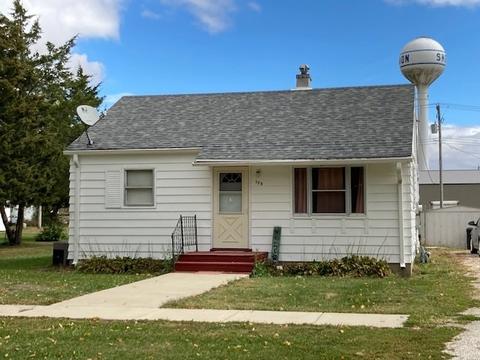 175 S 2nd St, Sheldon, IL 60966 photo 1