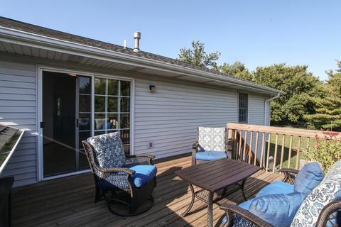 1610 Surrey St, Normal, IL 61761 photo 37