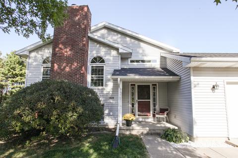 1610 Surrey St, Normal, IL 61761 photo 3