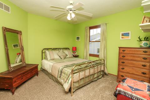 1610 Surrey St, Normal, IL 61761 photo 29