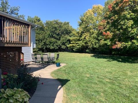 1610 Surrey St, Normal, IL 61761 photo 5