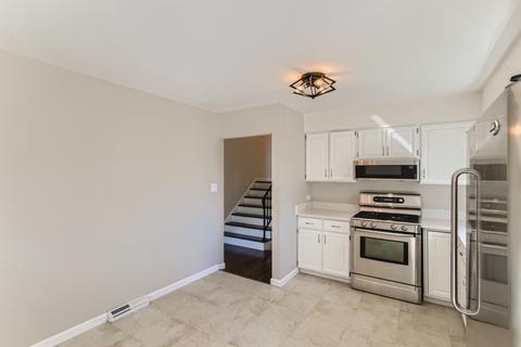 441 Dee Ln, Roselle, IL 60172 photo 15